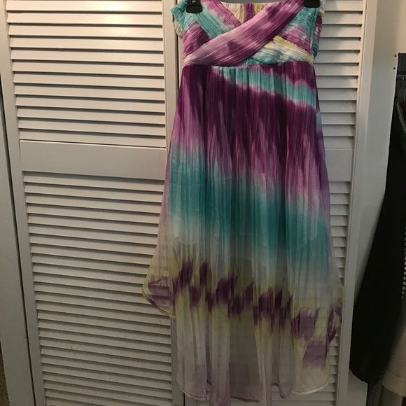 Urban outfitters formal dress, never worn - Picture 2 of 3