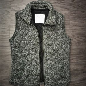 A&F VEST