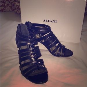ALFANI black heels