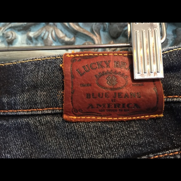 Denim jeans by Lucky Brand. Size 4/27. 32" inseam. - Picture 5 of 5