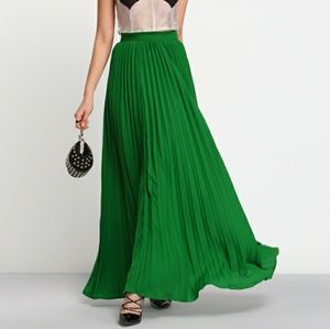 Green High Waist Pleated Maxi Skirt, Never used