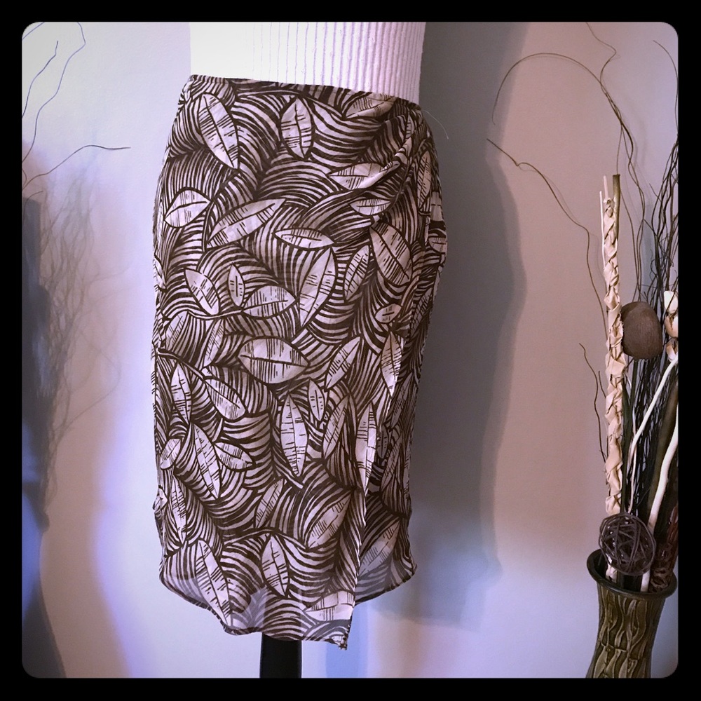Brown leaf skirt!