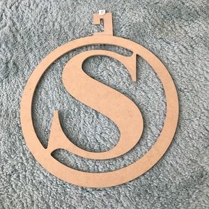 "S" Wall Decal