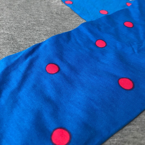 LulaRoe Randy Tee - Picture 2 of 4