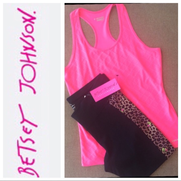 Betsey Johnson Pants - BETSEY JOHNSON LEOPARD ROSE CROP MESH  LEGGING 2X