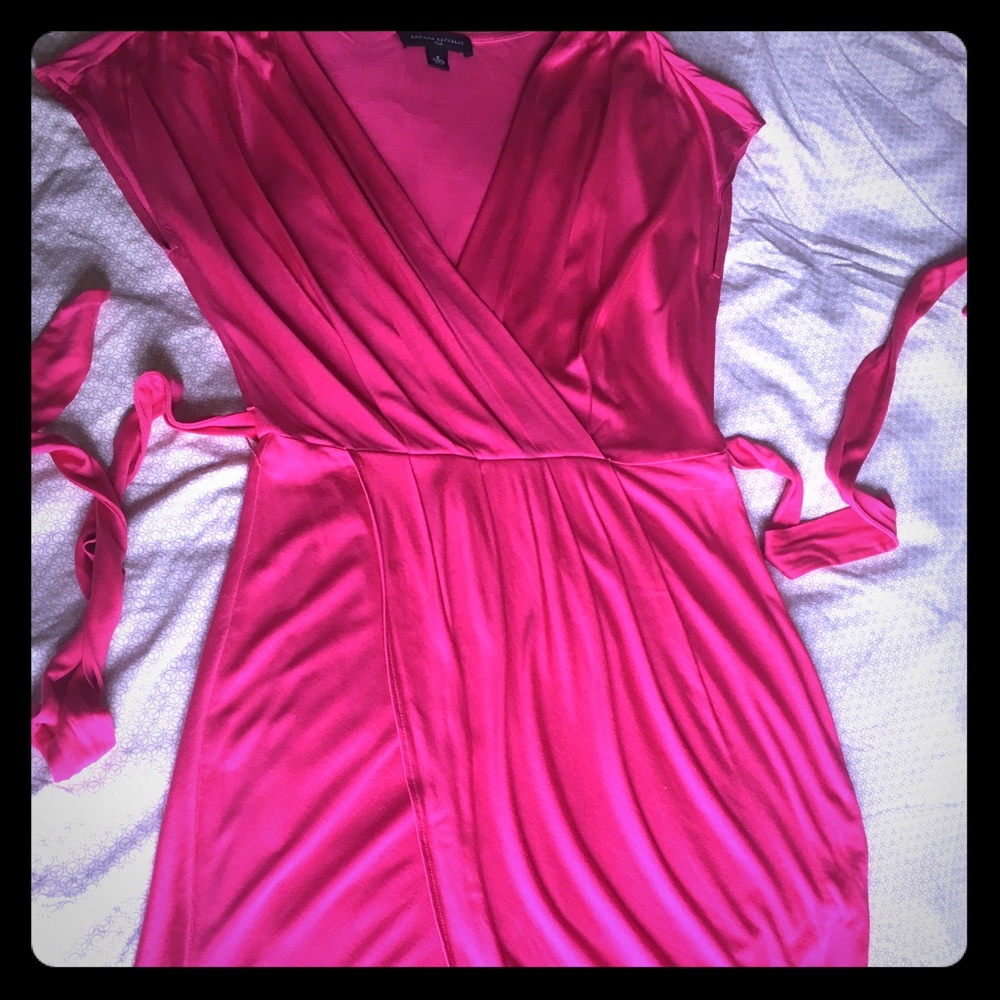 100% silk Banana Republic cocktail dress