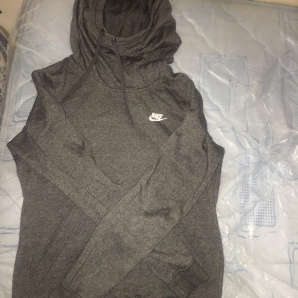 Gray Nike pullover sweater - Picture 3 of 5
