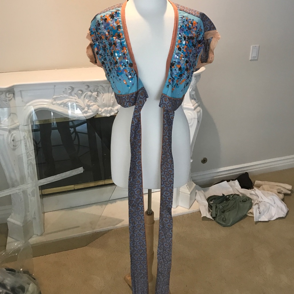 Boho Wrap Around Top With Subtle Sequence - image 4