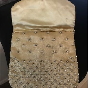 VINTAGE GOLD JEWELED CLUTCH BAG