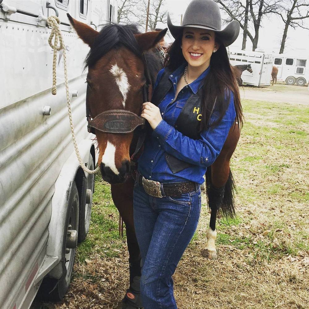 Meet your Posher, Alli