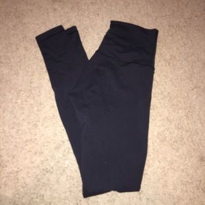 Lululemon Wunder Under Hi-Rise Pants Black size 6