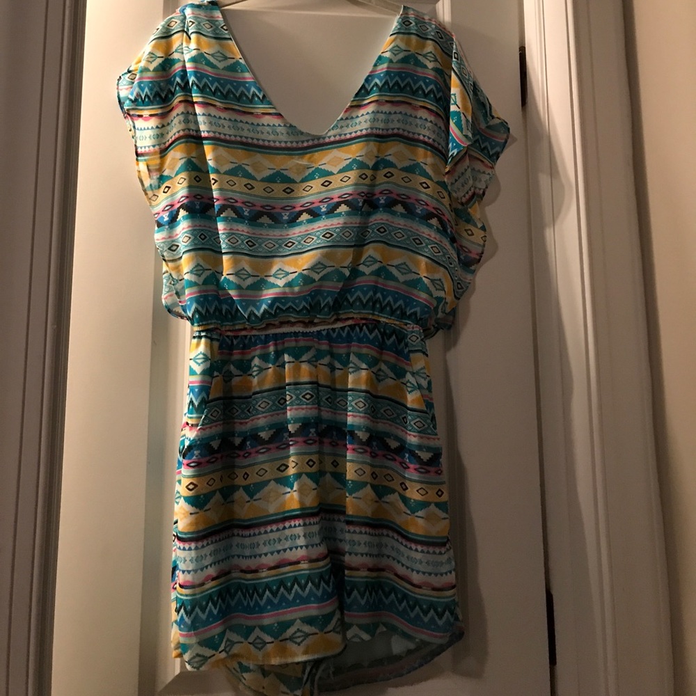 V-neck patterned romper