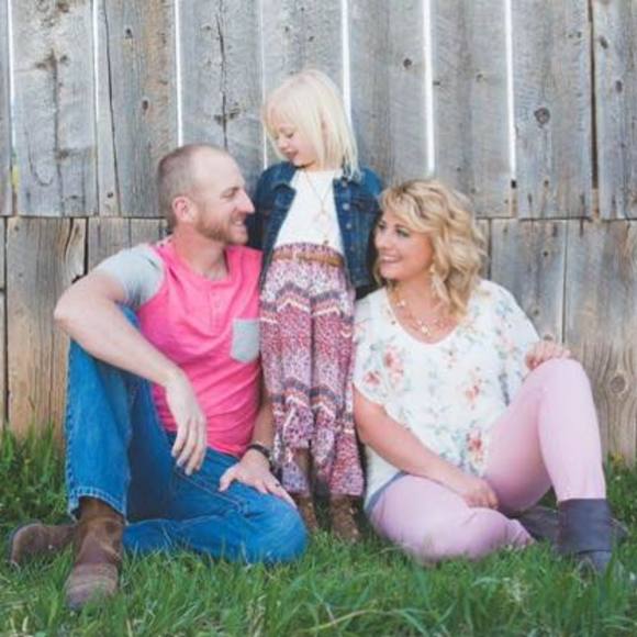 Meet your Posher, Lyndi - Picture 1 of 1