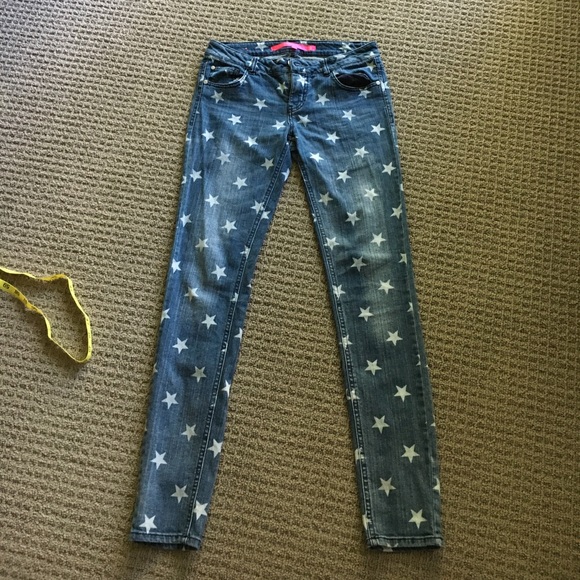 skinny jeans with stars