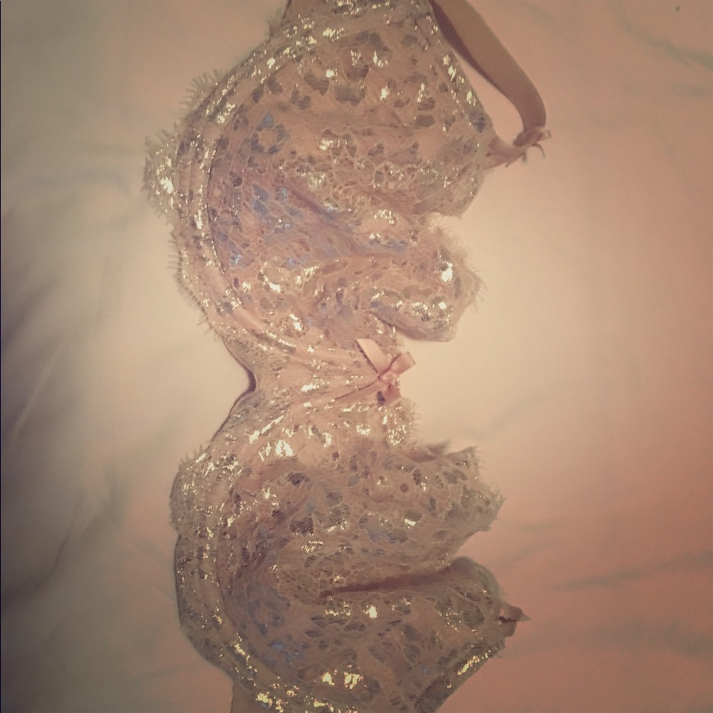 Victoria's Secret bra