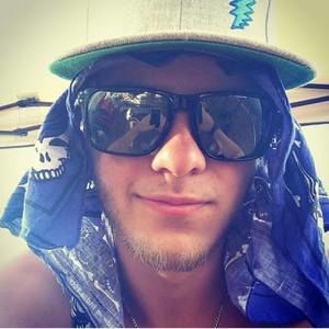 Meet your Posher, Jonathon