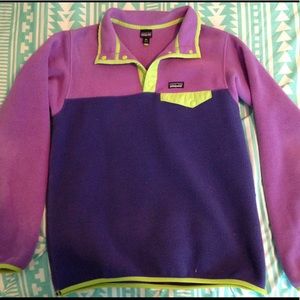 Patagonia fleece (FITS LIKE A WOMEN'S SMALL)