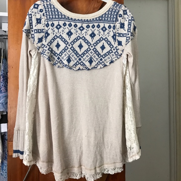 Free People long sleeve top - Picture 2 of 3