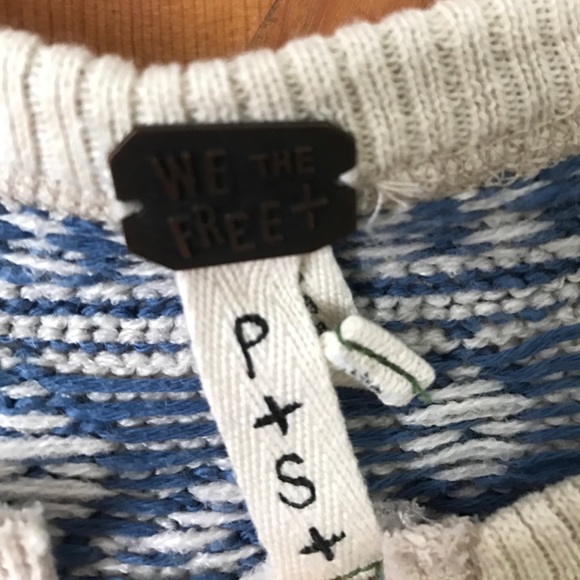 Free People long sleeve top - Picture 3 of 3