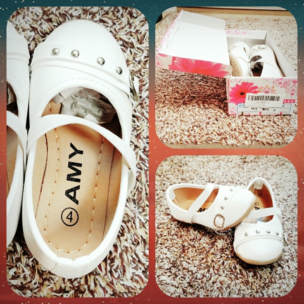 NEW white stud ballet flat