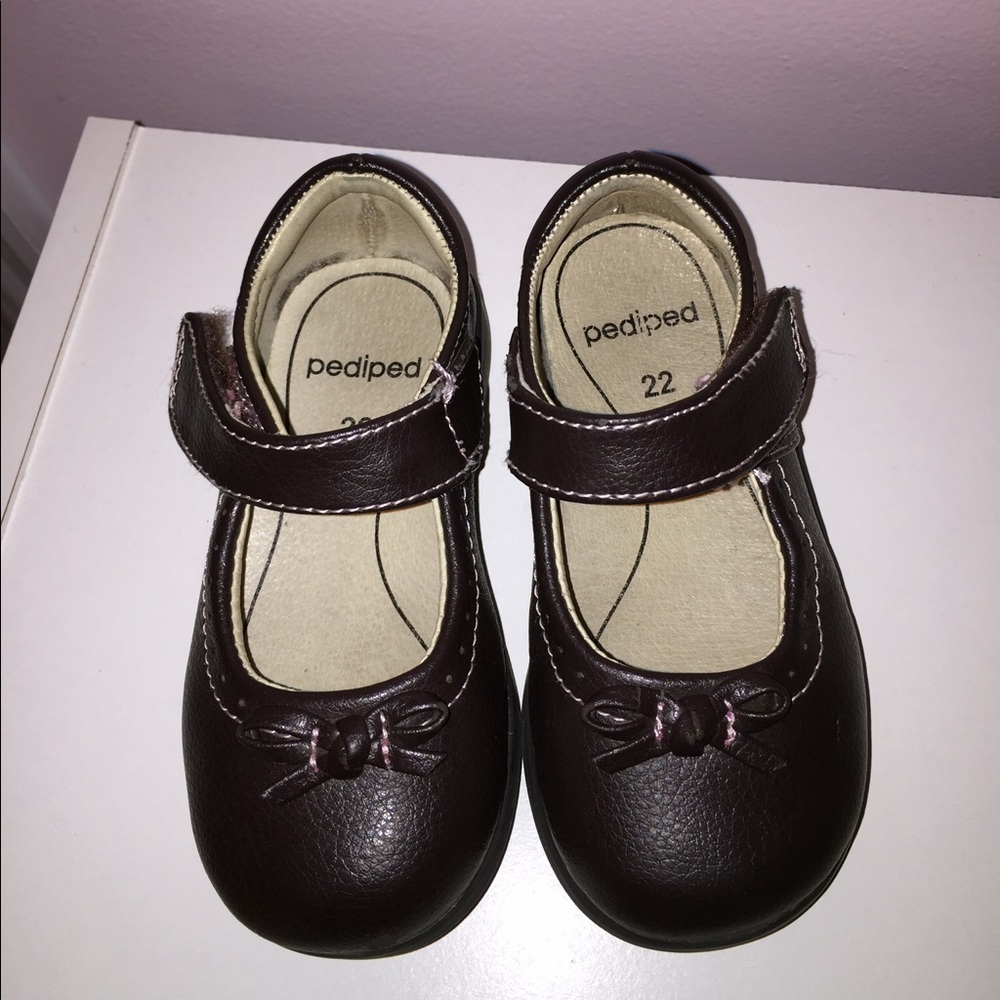 Pediped brown leather Mary Jane style shoes