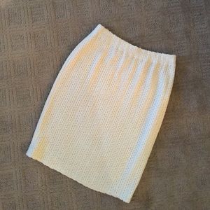 St John knit pencil skirt and cream tank