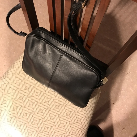 Black cross-body Purse - Picture 3 of 8