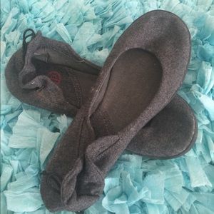 Big Buddha Grey Flats