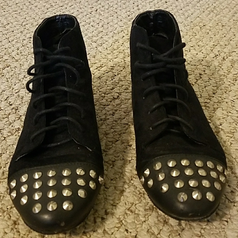 Black high-tops
