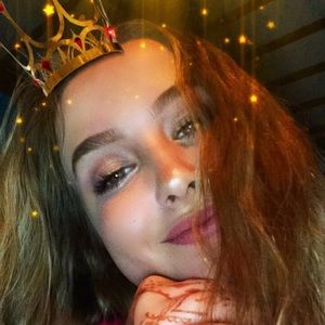 Meet your Posher, Skylar