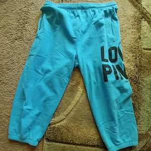 REDUCED!! Victoria Secret: Loose fit capris