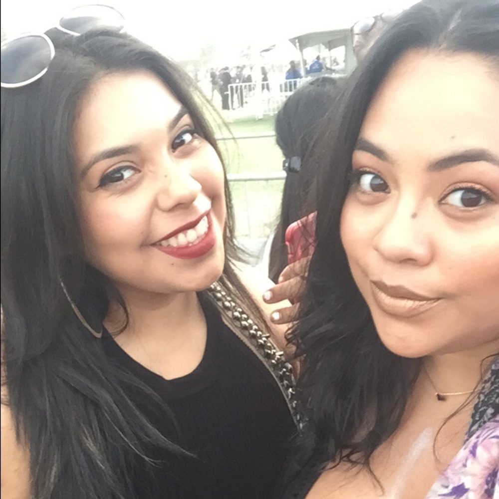 Meet your Posher, Celina