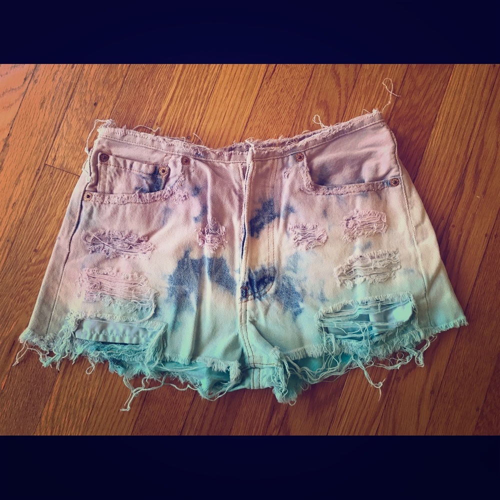 Levi's tie-dye high waisted shorts