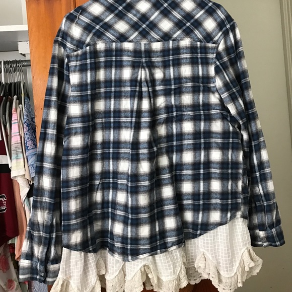 Urban Outfitters Flannel blouse - Picture 2 of 3