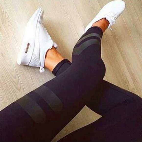 Brand New Black Moto High Rise Workout Leggings - Picture 4 of 6