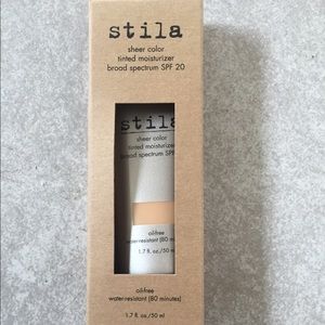 NIB Stila Sheer Color Tinted Moisturizer SPF 20