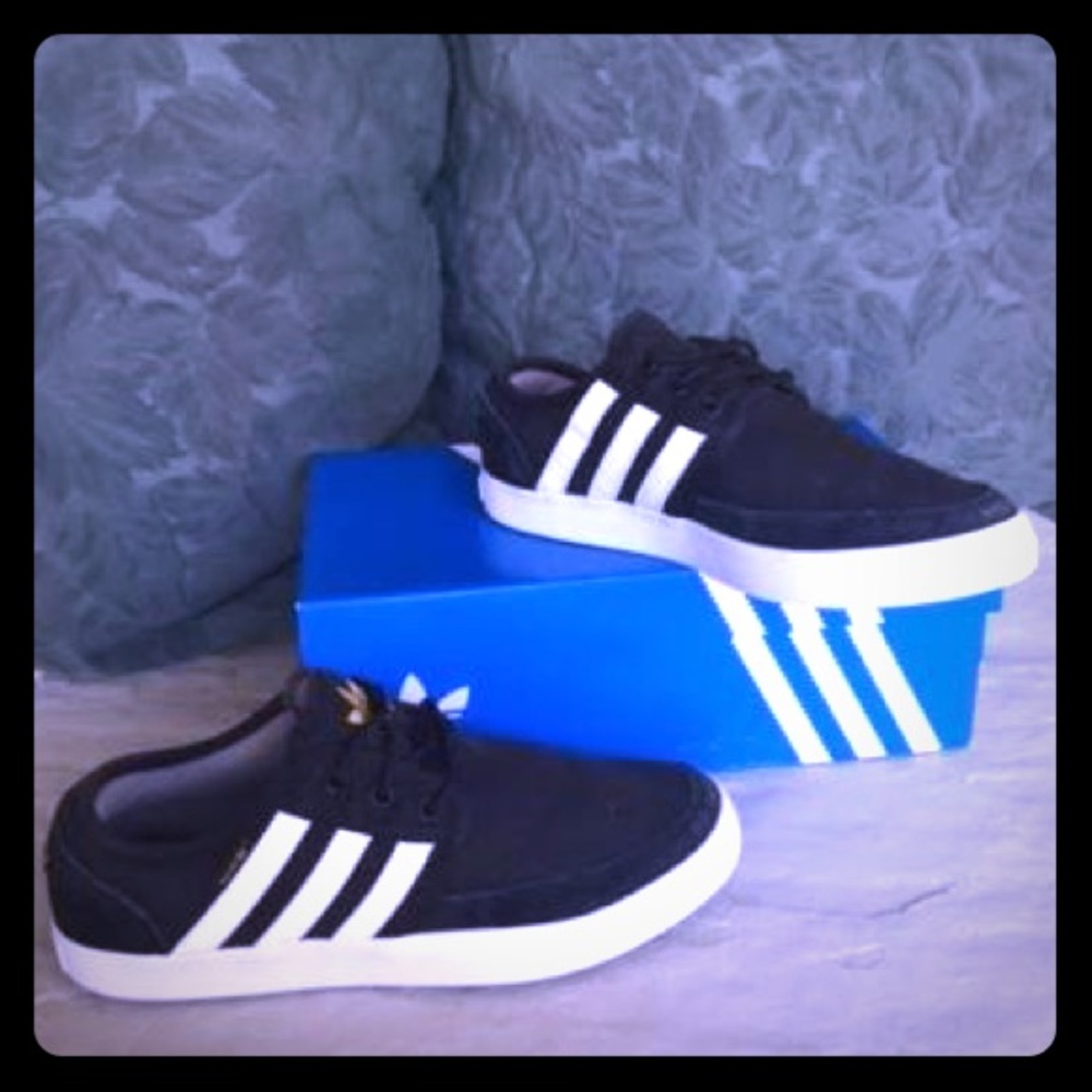 Adidas seeley boat shoe hemp