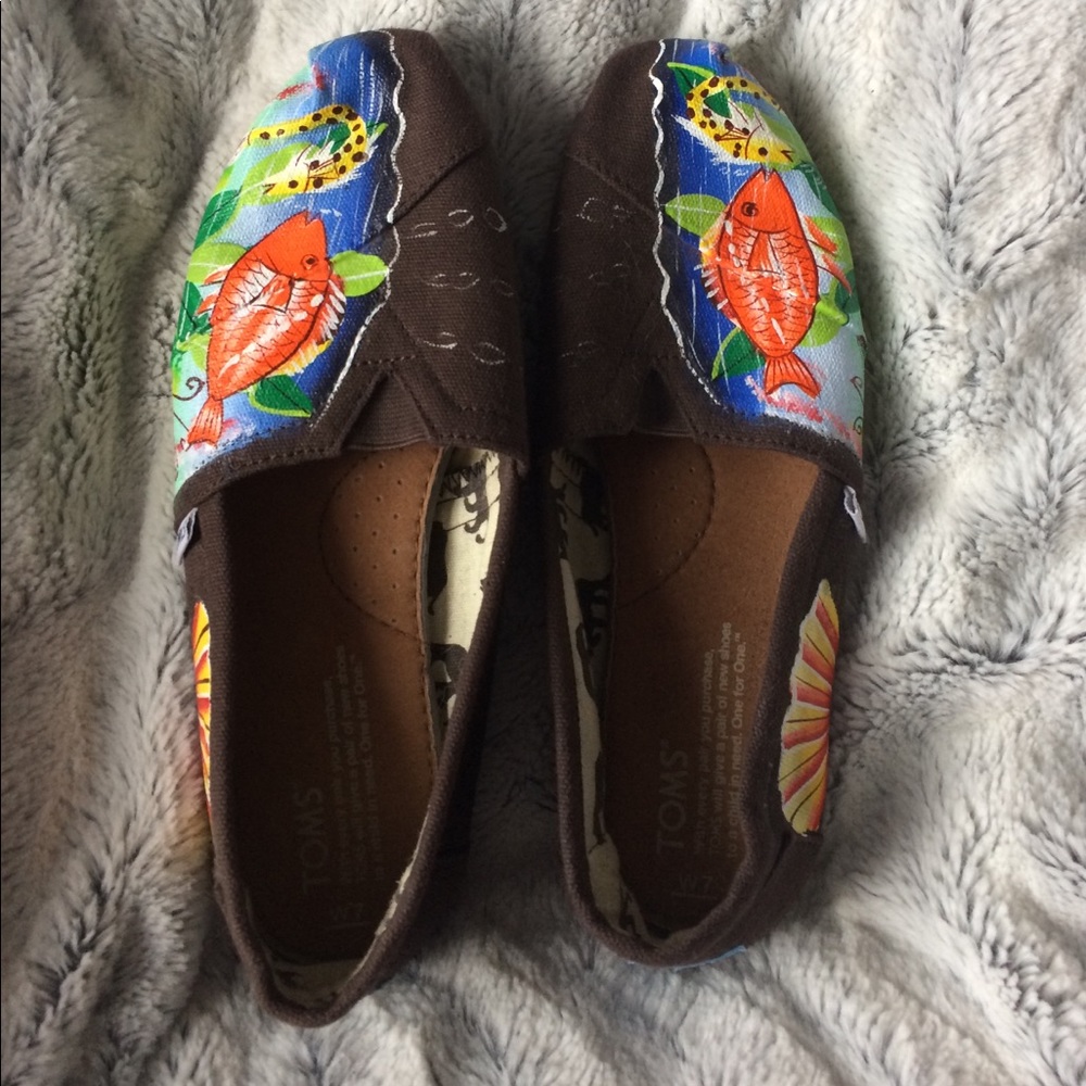 hand painted toms