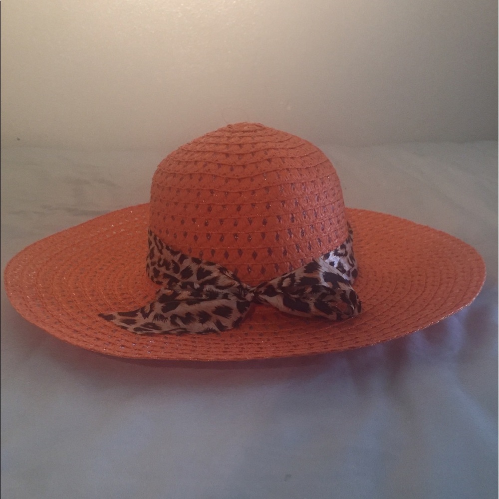 NWOT ✨ Pamela Lady Hat
