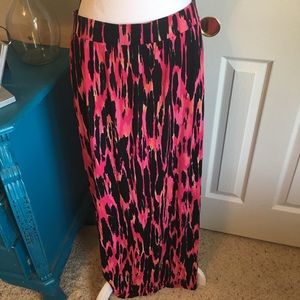 Maxi skirt size L