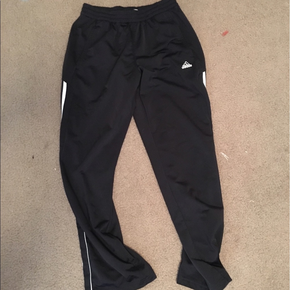 Athletic pants