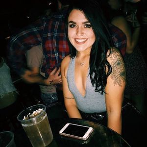 Meet your Posher, Natalie