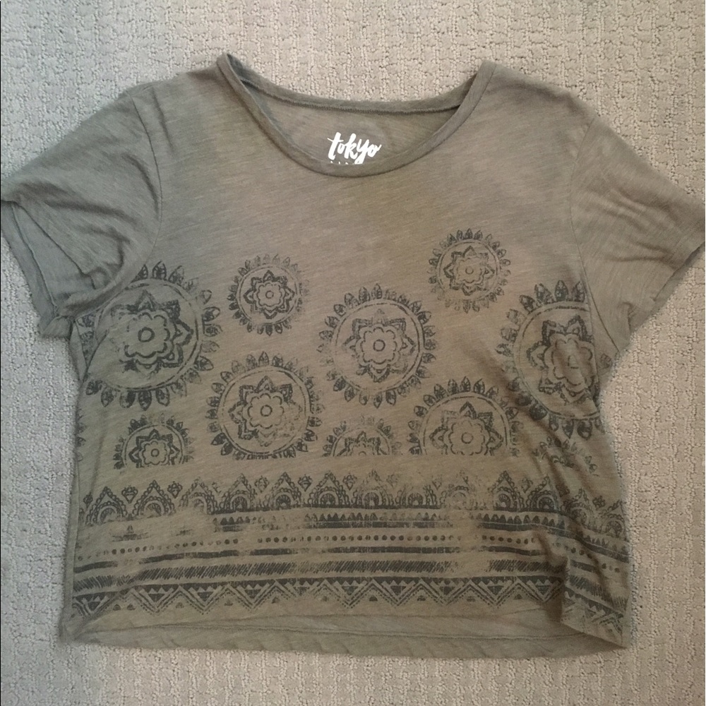 T-shirt