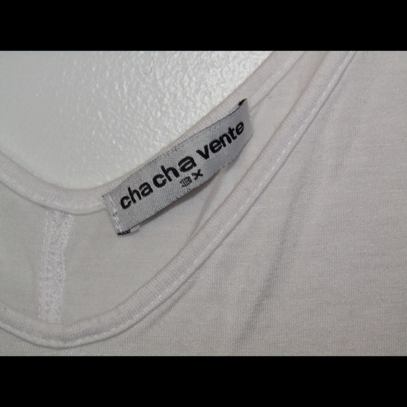 Plain Flowy T - Picture 2 of 2