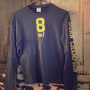 Abercrombie Kids Sz XL Long Sleeve Tshirt