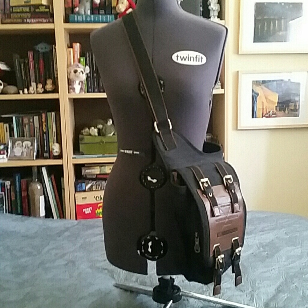 PRICE CUT! Unique crossbody bag.