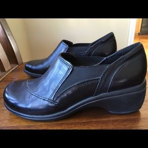Clarks Artisan 8.5M Slip-on