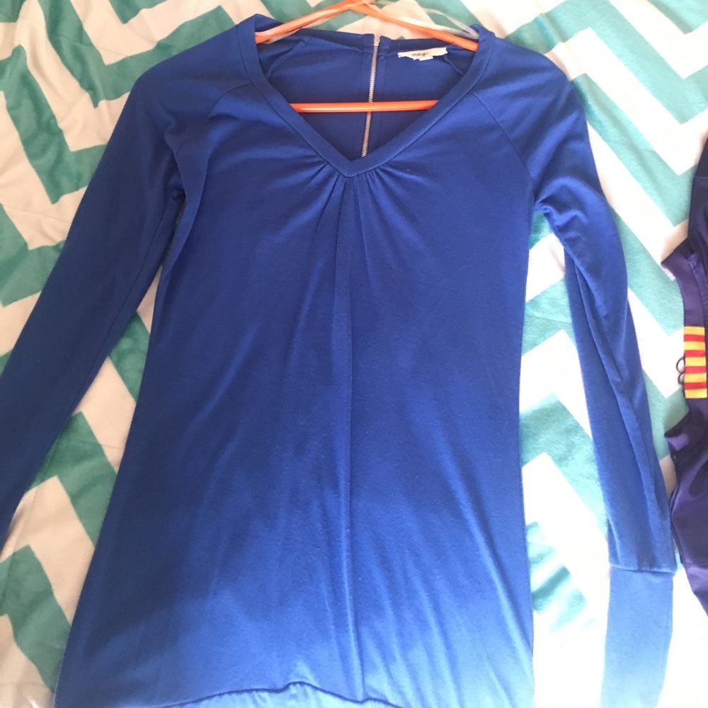 Blue top