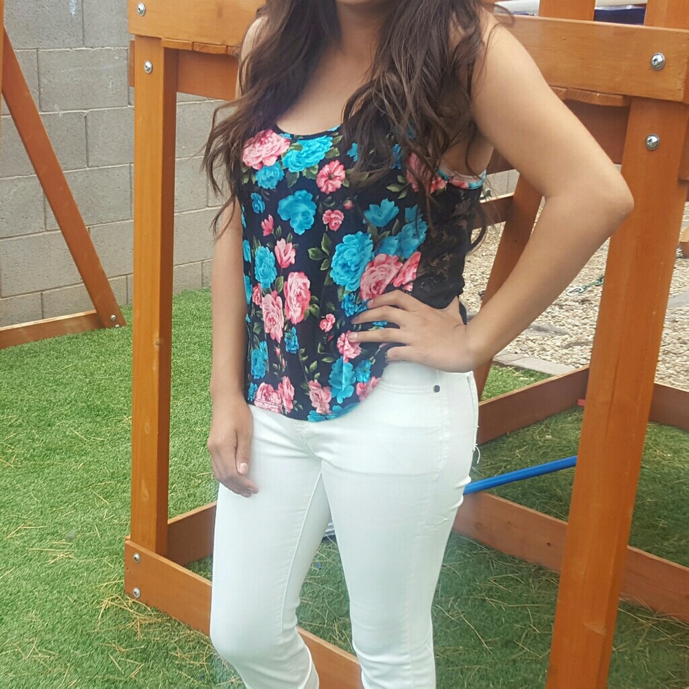 Cute floral top