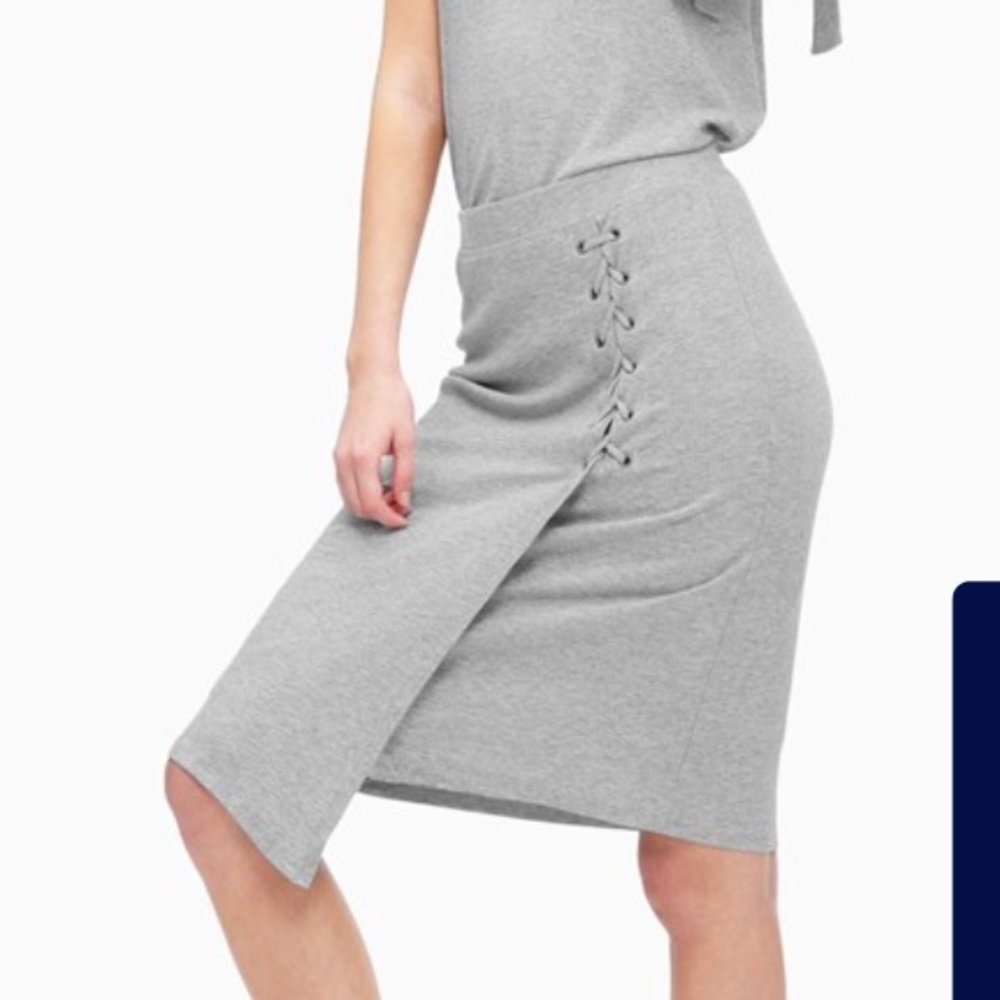 NWOT Grey rib lace up skirt